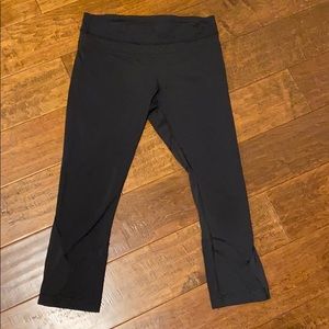 Lululemon crop pants